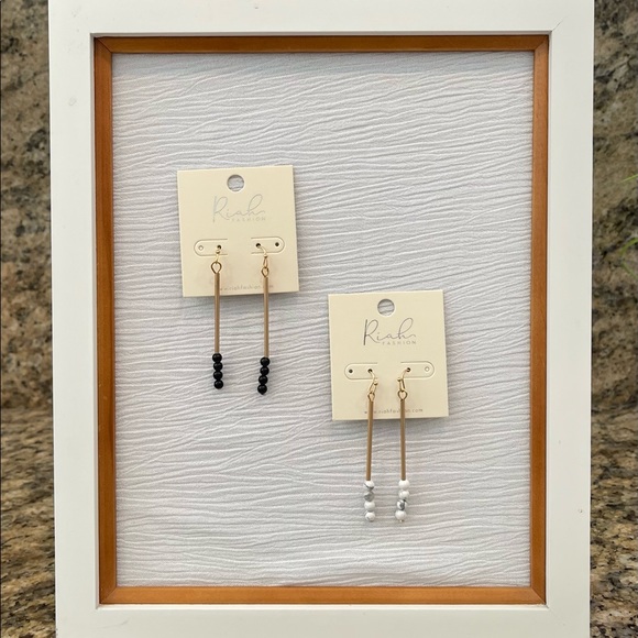 Riah White/Opal & Black Bead Hook Dangle Earrings 2 sets - Picture 5 of 6